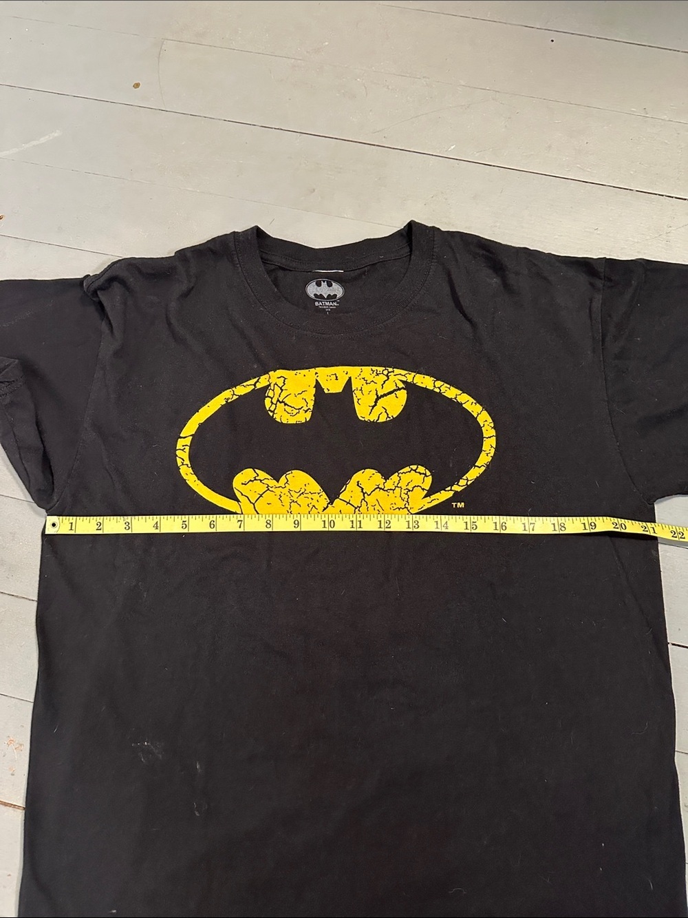 Batman Black Tee size Large Licensed - Picture 4 of 5